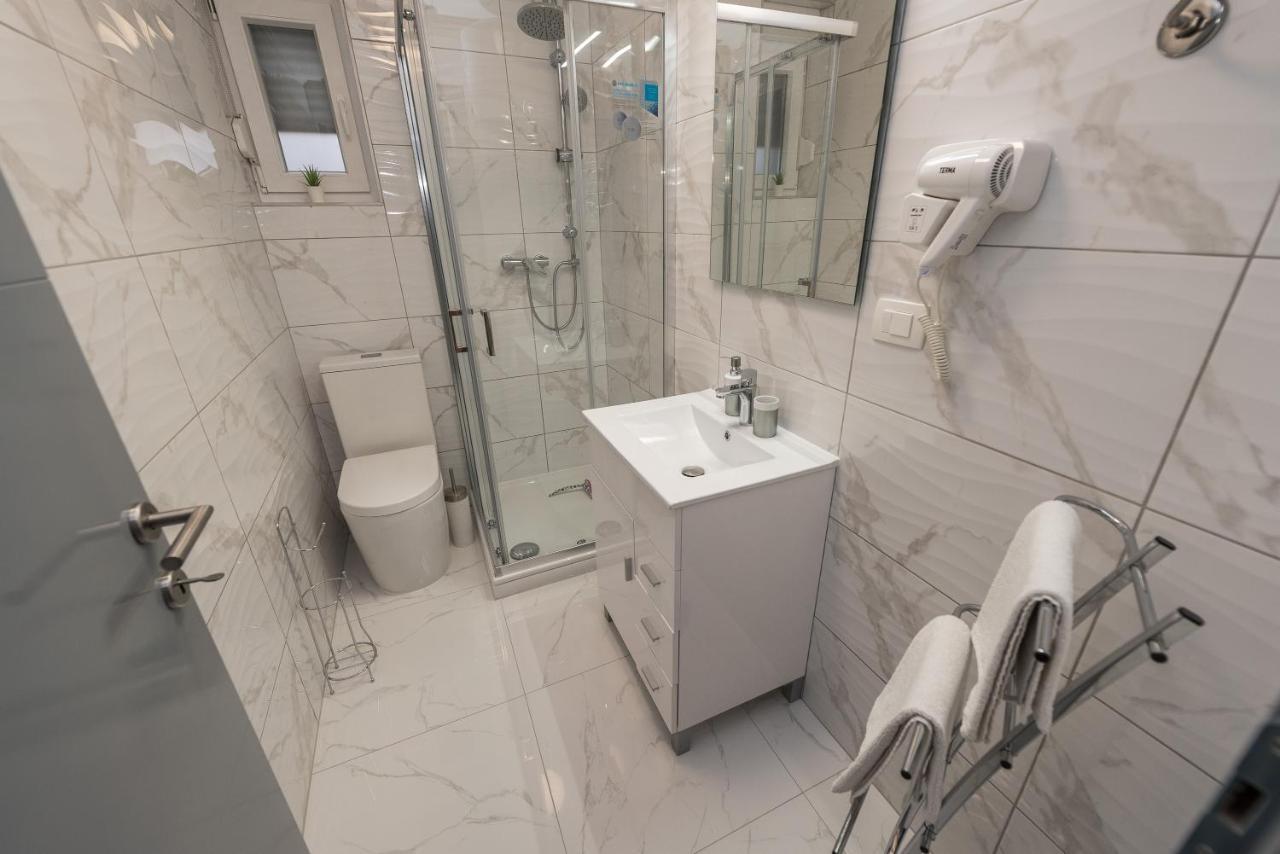 Villa Jana Luxury Apartments โนวาลยา ภายนอก รูปภาพ
